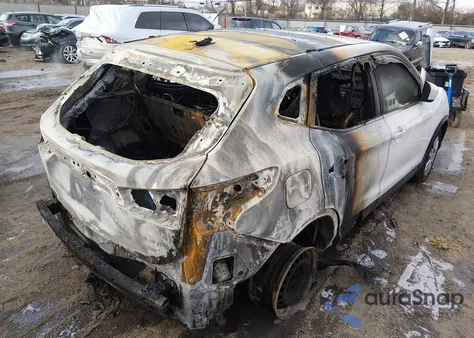 2018 Nissan Rogue Sport S z USA, uszkodzony, nr VIN JN1BJ1CPXJW150638